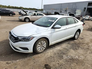 VOLKSWAGEN JETTA S