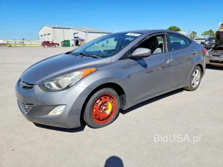 HYUNDAI ELANTRA GLS
