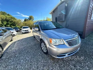 CHRYSLER TOWN & COUNTRY TOURING