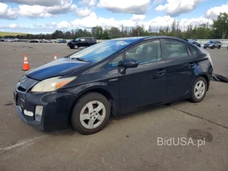 TOYOTA PRIUS THREE