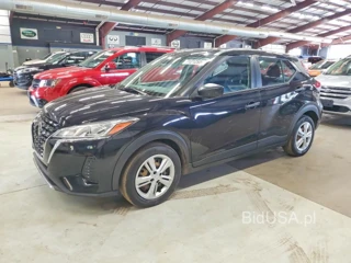 NISSAN KICKS S