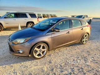FORD FOCUS TITANIUM