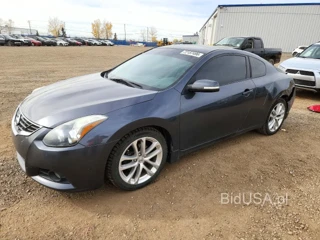 NISSAN ALTIMA SR