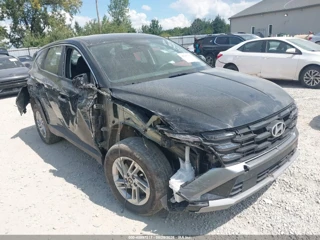 HYUNDAI HYUNDAI TUCSON SE