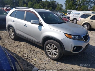 KIA KIA SORENTO LX V6