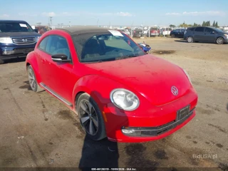 VOLKSWAGEN VOLKSWAGEN BEETLE 2.0T TURBO