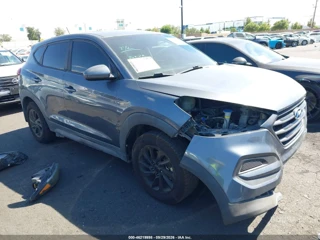 HYUNDAI HYUNDAI TUCSON SE