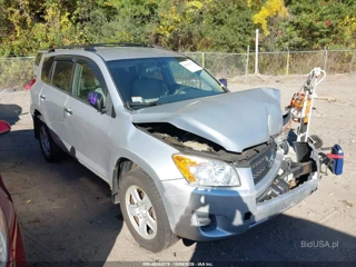 TOYOTA TOYOTA RAV4