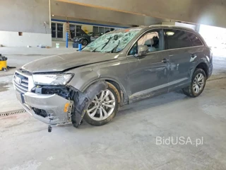 AUDI Q7 PREMIUM PLUS