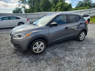 NISSAN KICKS S