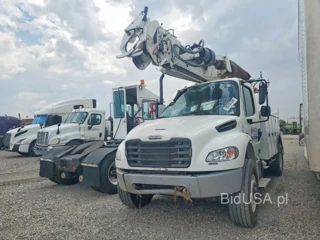 FREIGHTLINER M2