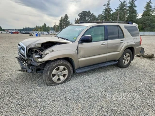 TOYOTA 4RUNNER SR5