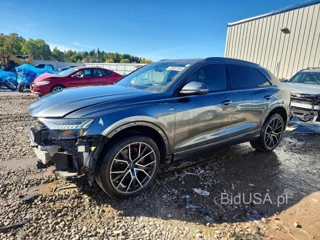 AUDI Q8 PRESTIGE S-LINE