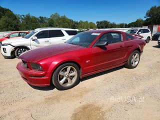 FORD MUSTANG GT
