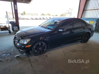 MERCEDES-BENZ C 250
