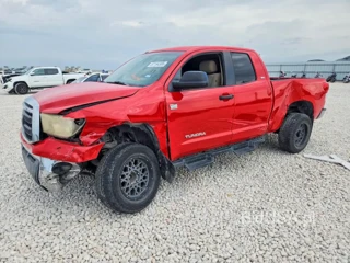 TOYOTA TUNDRA DOUBLE CAB SR5