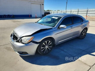 CHRYSLER 200 LX