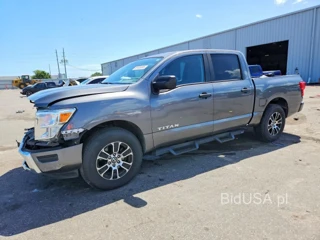 NISSAN TITAN S