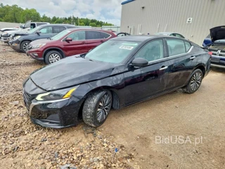 NISSAN ALTIMA SV