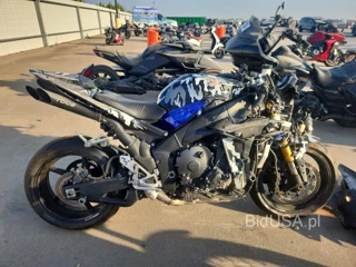 YAMAHA YZFR1