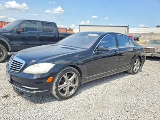 MERCEDES-BENZ S 550 4MATIC