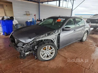 INFINITI G37 SEDAN JOURNEY