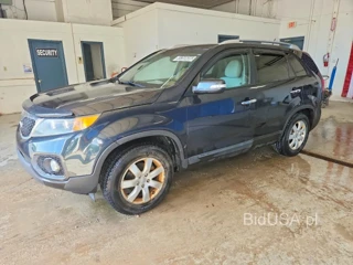 KIA SORENTO LX