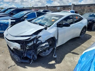 TOYOTA PRIUS LE