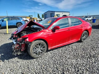 TOYOTA CAMRY SE