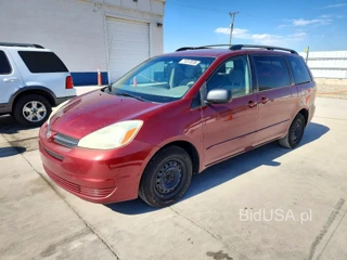 TOYOTA SIENNA LE 7 PASSENGER