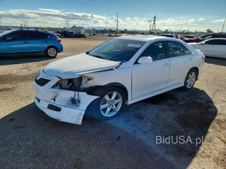 TOYOTA CAMRY SE V6