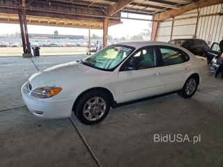 FORD TAURUS SE