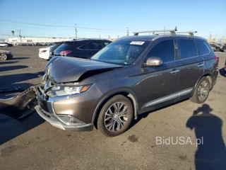 MITSUBISHI OUTLANDER SE