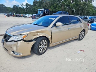 TOYOTA AVALON LIMITED