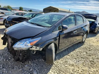 TOYOTA PRIUS PLUG-IN HYBRID BASE