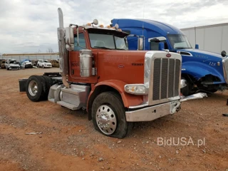 PETERBILT 389