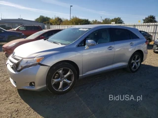 TOYOTA VENZA LE
