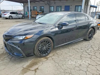 TOYOTA CAMRY XSE