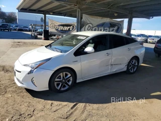 TOYOTA PRIUS FOUR TOURING