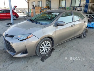 TOYOTA COROLLA LE