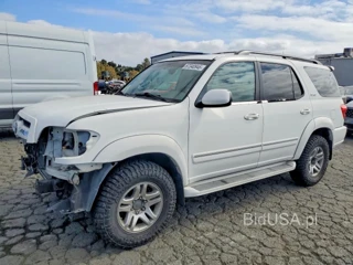 TOYOTA SEQUOIA SR5