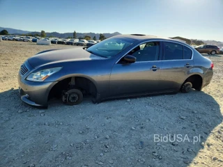 INFINITI G37 SEDAN JOURNEY