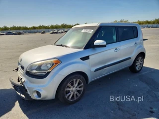 KIA SOUL +