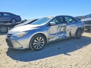 TOYOTA CAMRY HYBRID XLE