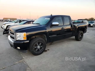 CHEVROLET SILVERADO C1500 LT