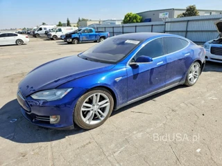 TESLA MODEL S 85D
