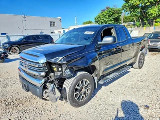 TOYOTA TUNDRA SR5