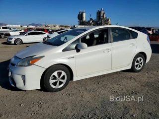 TOYOTA PRIUS THREE