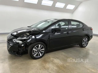 NISSAN VERSA SV