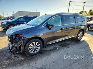 CHRYSLER PACIFICA TOURING L PLUS